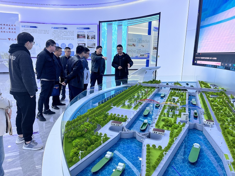 中豫工程建設公司赴蘇交工諫壁一線船閘擴容改造項目交流學習.jpg