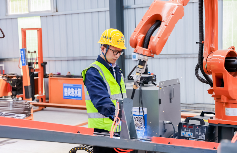 1713401579841.png 河南省首個(gè)山嶺重丘區(qū)集約化現(xiàn)代化預(yù)制梁場(chǎng)圓滿完成使命任務(wù)4.png