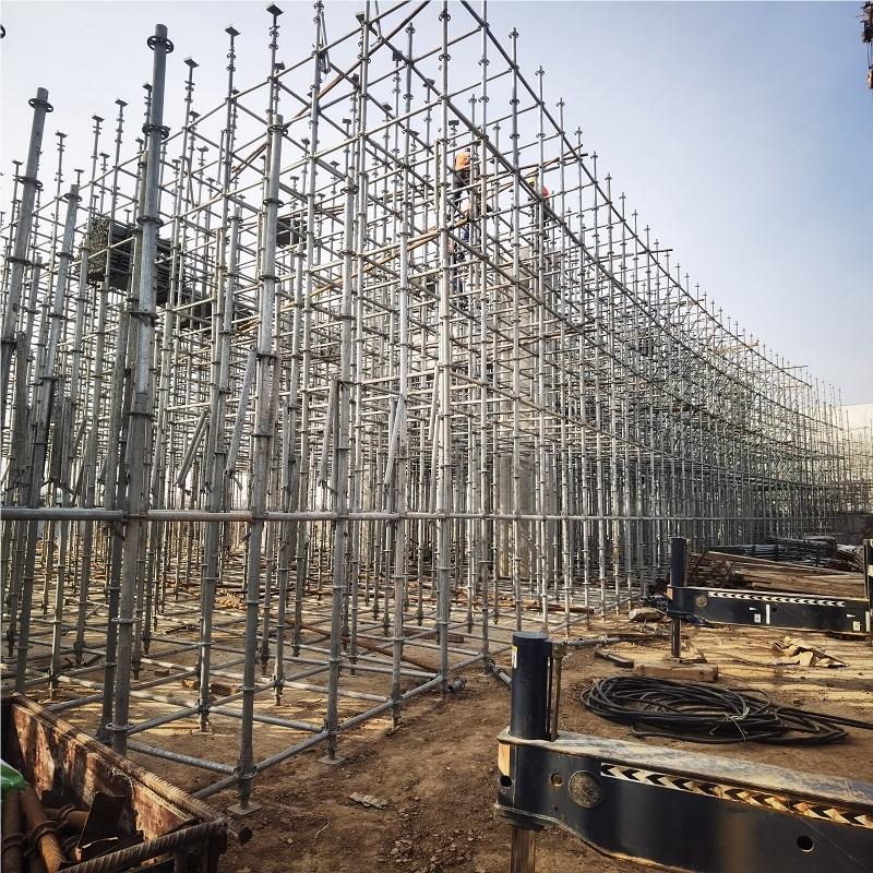 1740039729273.jpg 焦平高速焦滎段小董互通A匝道現(xiàn)澆箱梁支架搭設(shè)完成.jpg