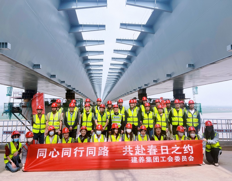 1744190206362.jpg 190bb9b28be4995de2cc137f884a33d.jpg